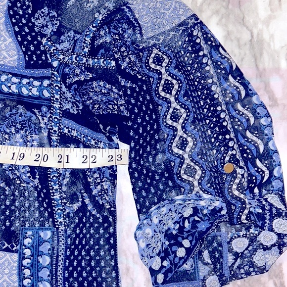 XL Sara Michelle 100% Polyester Blue Blouse - Picture 3 of 7